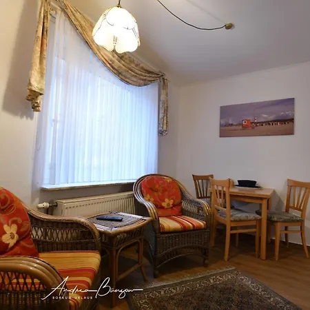 Schnieders-knibbelke * בורקום